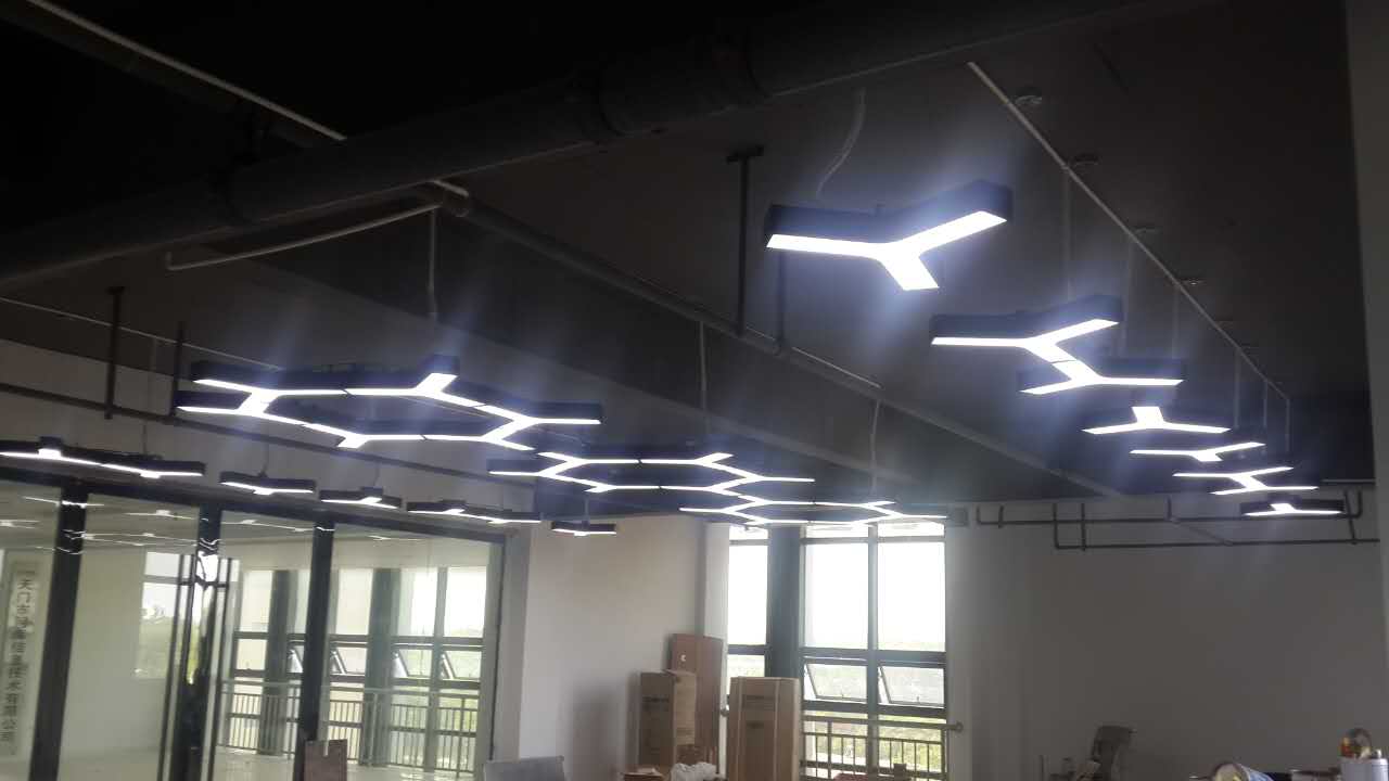 Y�ք������